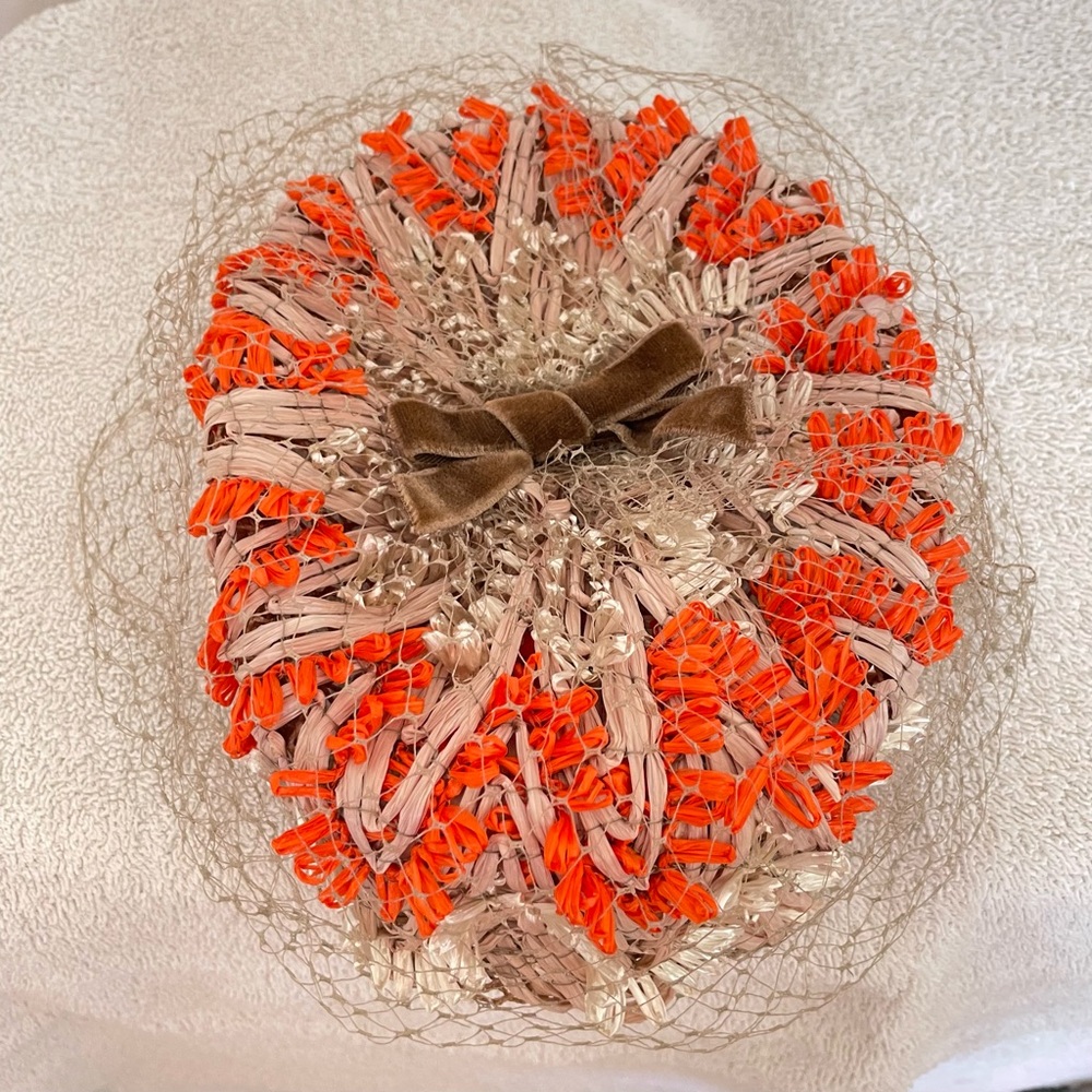 Vintage hat with veil 60s